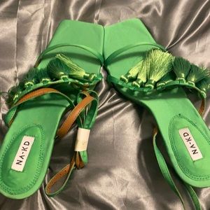 N A-KD nothing but style green tassel heels